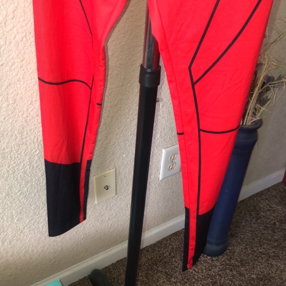 Red Jump in Me Leggings Nwot - Picture 2 of 5